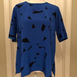 VINCE 100% Silk Top Size Small
